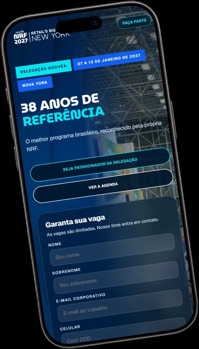 Mockup de celular com o site Gouvêa NRF Nova York